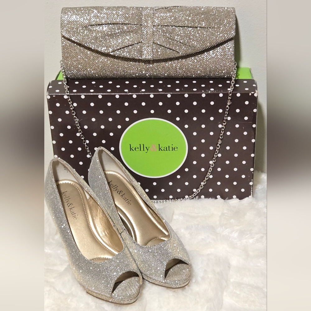 Kelly & Katie Gold Glitter Heels and Clutch Set